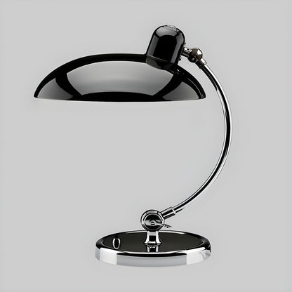Vintage Metal Shade Table Lamp | Rovelle