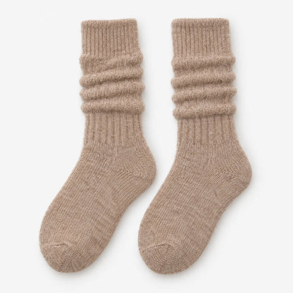 Women's Ribbed Knit Middle Tube Socks