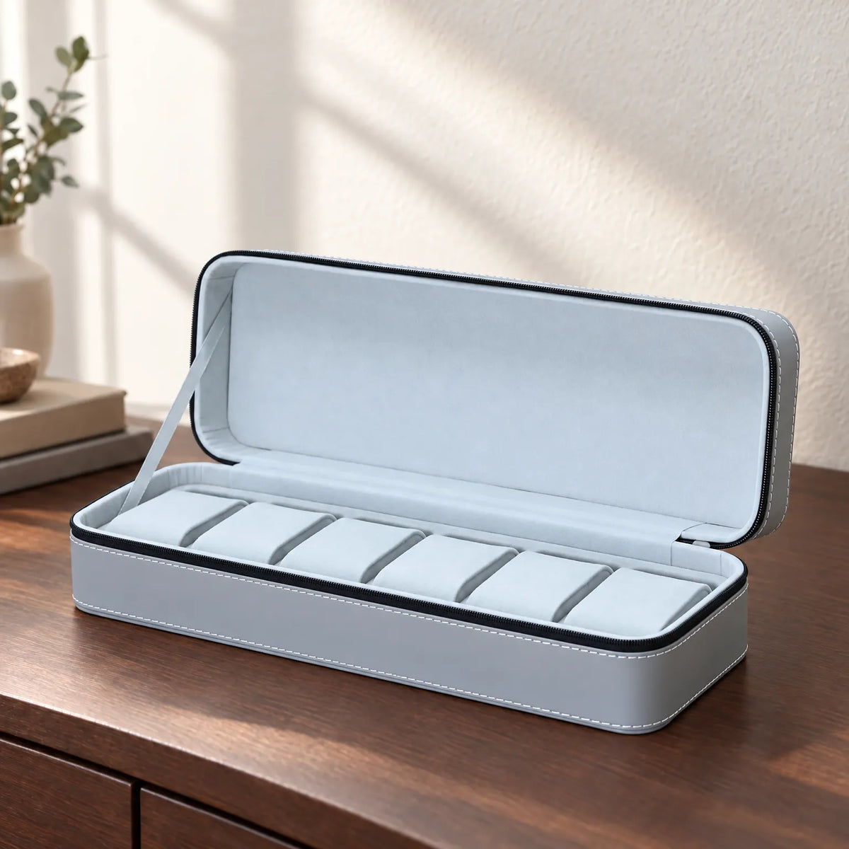 Zippered Watch Storage Case with Removable Cushions